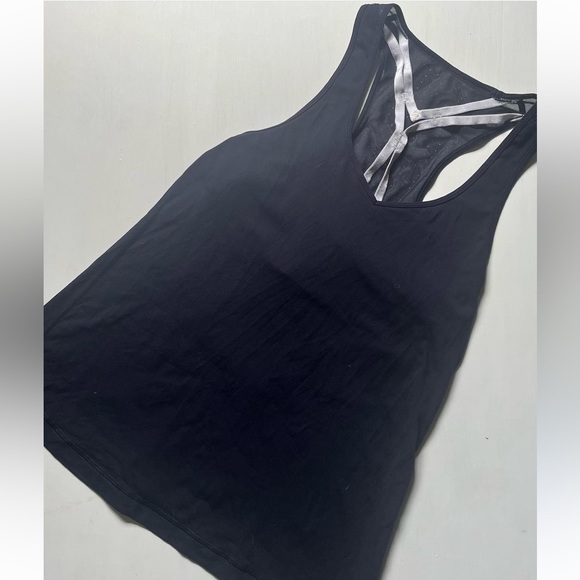 lululemon tank - Picture 2 of 4